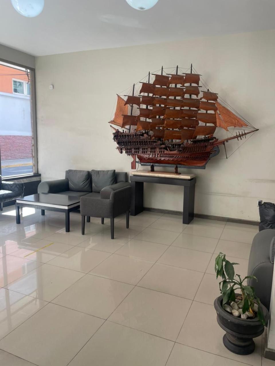 Hotel Colon Express Guadalajara Ngoại thất bức ảnh